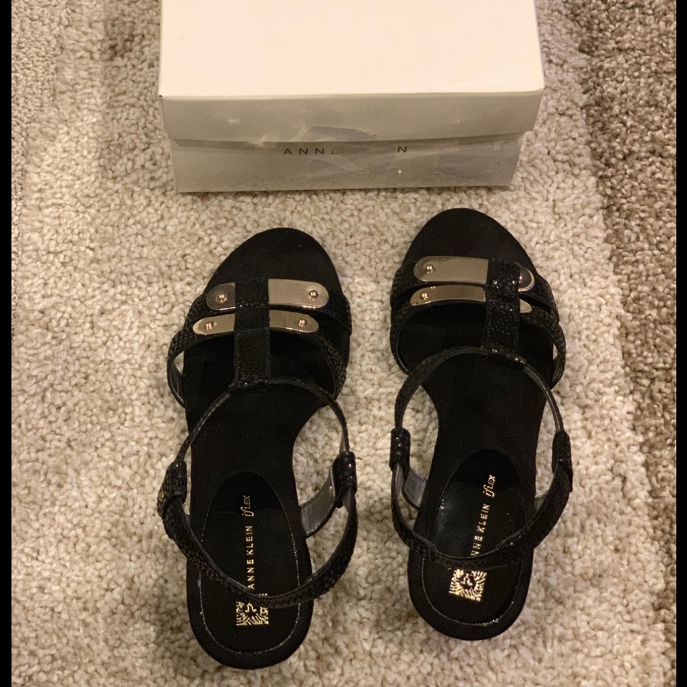 Anne Klein sandal. Party wear